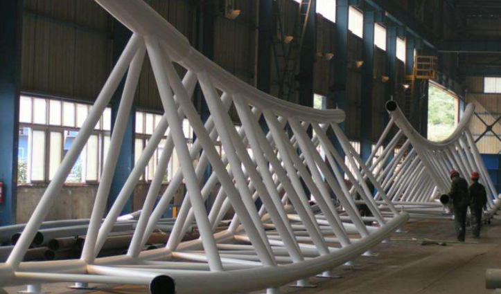 大理管廊钢结构与桁架结构的管道支架应该如何区分